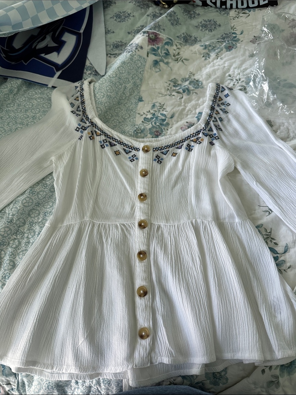 Aeropostale White Peasant Blouse with Blue & Gold Embroidery
